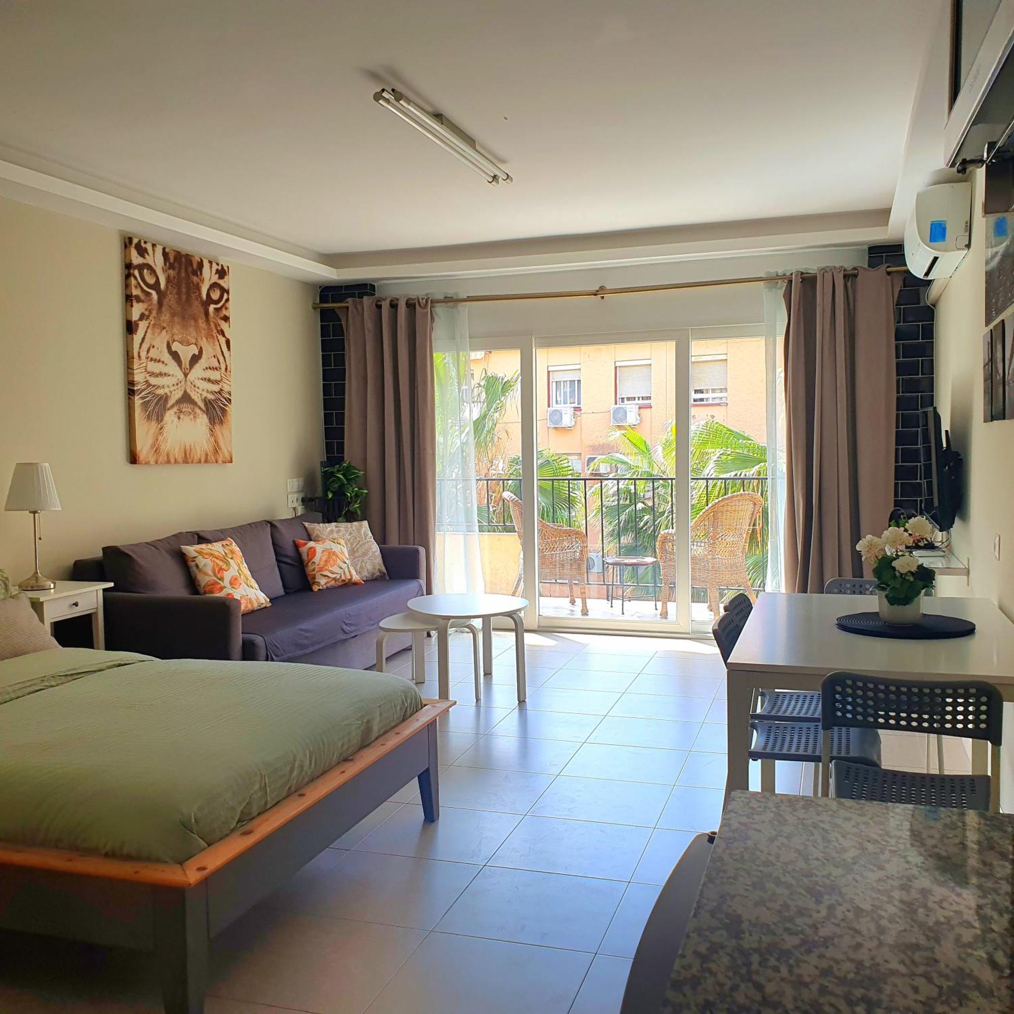 Studio In City Fuengirola Eksteriør billede