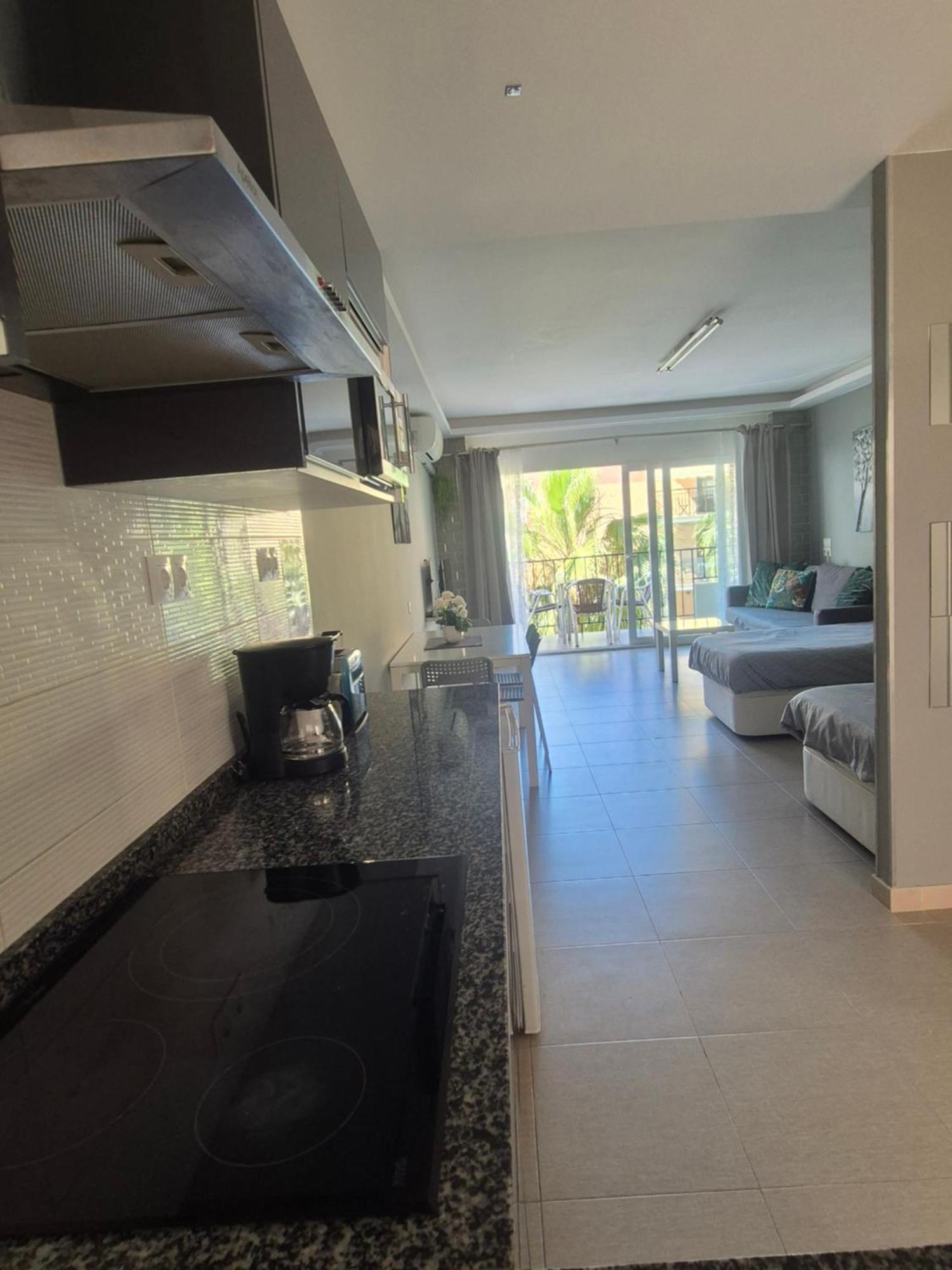 Studio In City Fuengirola Eksteriør billede